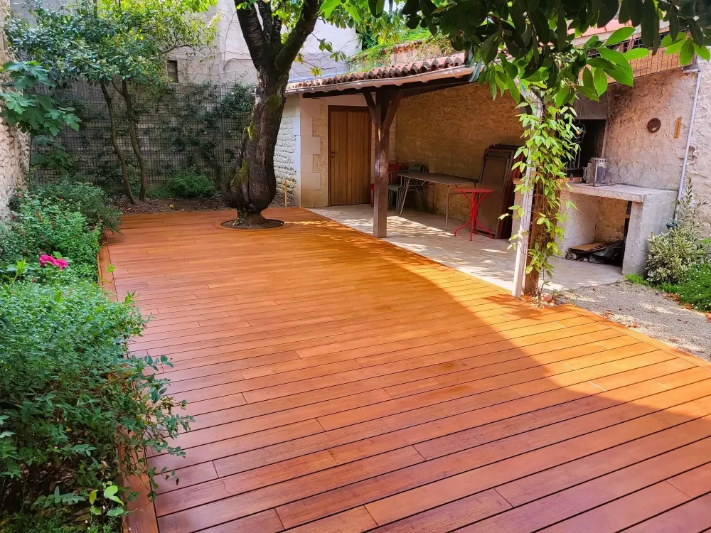 Terrasse à Gémozac