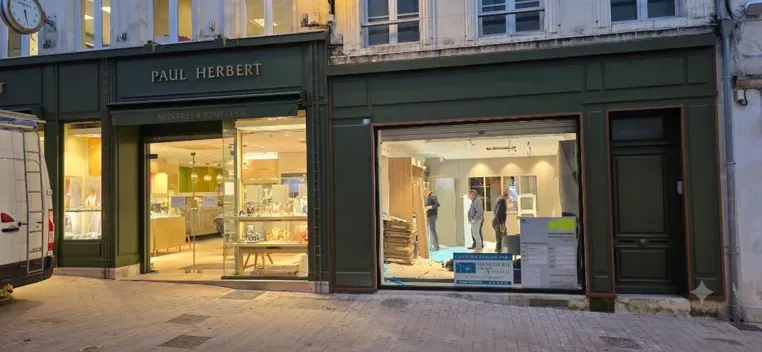 Extension d'une bijouterie (1)
